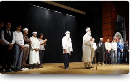 Yunus Emre isimli tiyatro oyunumuz18/05/2015 tarihinde Kayseri şehir tiyatrosunda sahneye çıktı